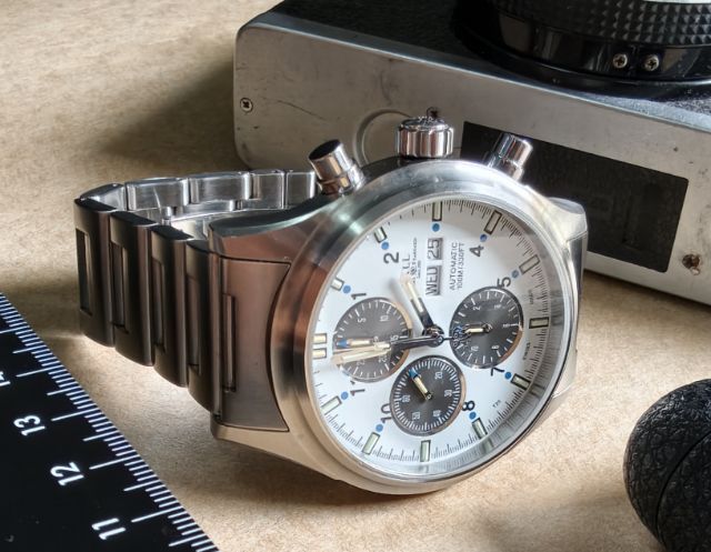 Ball Fireman Ionosphere Chronograph Automatic  รูปที่ 14