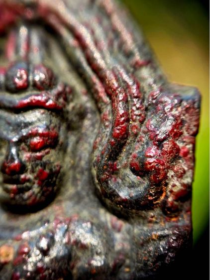 พระยอดขุนพล ซุ้มเรือนแก้ว กรุวัดพระศรีรัตนมหาธาตุ ลพบุรี เนื้อตะกั่วสนิมแดง รูปที่ 3