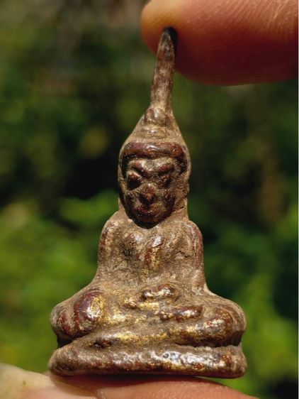 พระท่ากระดาน กรุศรีสวัสดิ์ กาญจนบุรี  เนื้อชินตะกั่วสนิมแดง