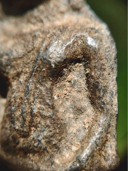 พระหูยาน  กรุเก่า กรุวัดพระศรีรัตนมหาธาตุลพบุรี เนื้อชินแท้ รูปที่ 6