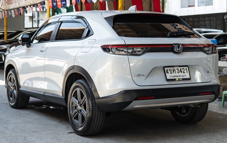 Honda HR-V 2023 1.5 EL e:HEV Utility-car ไฮบริด ไม่ติดแก๊ส เกียร์อัตโนมัติ ขาว รูปที่ 3