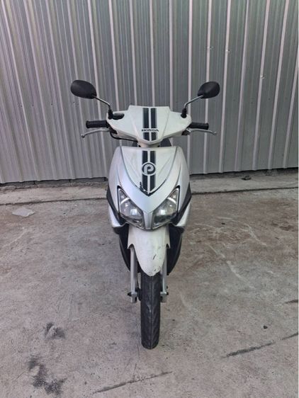 Honda รุ่น Click  110cc ปี 2006 สตาร์ทมือ  รูปที่ 3