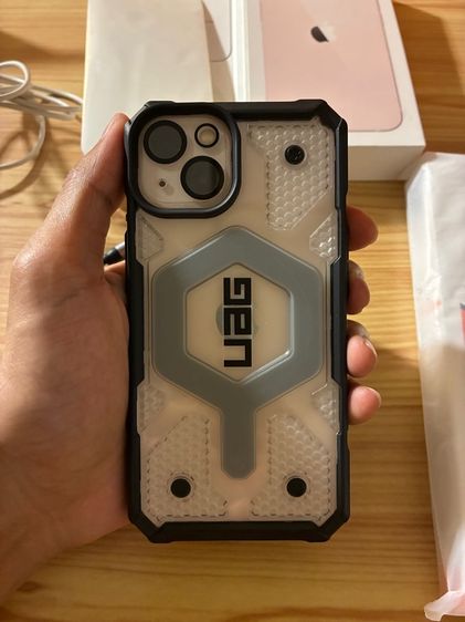 iPhone 13 256