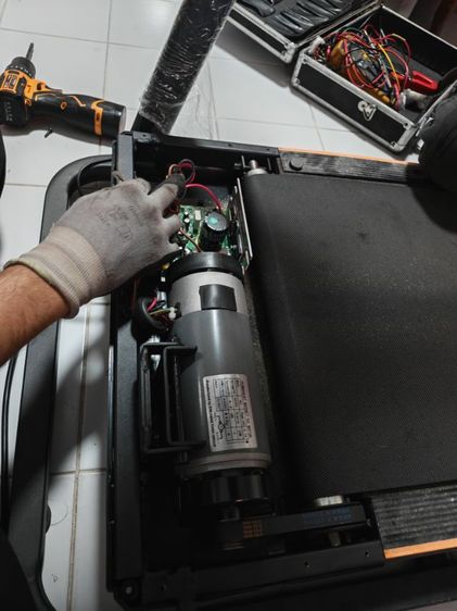 ช่างซ่อมลู่วิ่งไฟฟ้าSport ช่างซ่อมลู่วิ่งไฟฟ้าบางบัวทอง ซ่อมได้ทุกรุ่น​ ทุกยี่ห้อ​ ทุกอาการบริการถึงบ้านท่านทั่วไทย รูปที่ 5