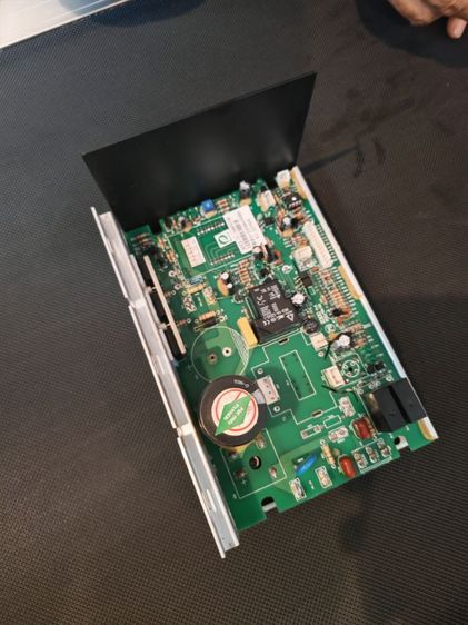 ช่างซ่อมลู่วิ่งไฟฟ้าSole​f63​ ช่างซ่อมลู่วิ่งไฟฟ้าโชคชัน4​ ซ่อมได้ทุกรุ่น​ ทุกยี่ห้อ​ ทุกอาการบริการถึงบ้านท่านทั่วไทย รูปที่ 7