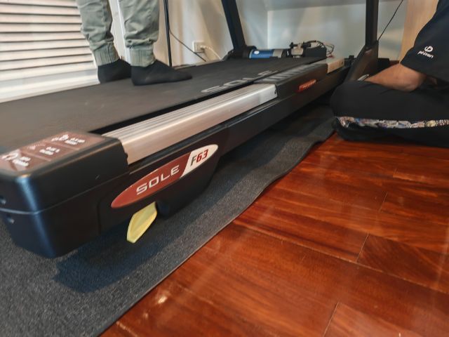 ช่างซ่อมลู่วิ่งไฟฟ้าSole​f63​ ช่างซ่อมลู่วิ่งไฟฟ้าโชคชัน4​ ซ่อมได้ทุกรุ่น​ ทุกยี่ห้อ​ ทุกอาการบริการถึงบ้านท่านทั่วไทย รูปที่ 2