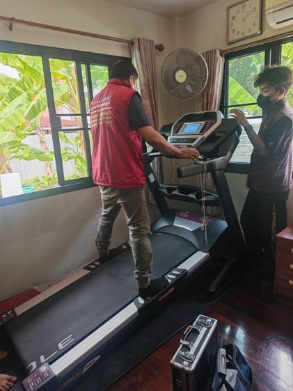 ช่างซ่อมลู่วิ่งไฟฟ้าSole​ f63 ช่างซ่อมลู่วิ่งไฟฟ้าซอยตาหรั่ง ซ่อมได้ทุกรุ่น​ ทุกยี่ห้อ​ ทุกอาการบริการถึงบ้านท่านทั่วไทย รูปที่ 2