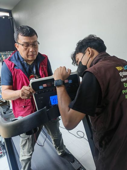 ช่างซ่อมลู่วิ่งไฟฟ้า​Fitex​ R500 ช่างซ่อมลู่วิ่งไฟฟ้าบางพลัด ซ่อมได้ทุกรุ่น​ ทุกยี่ห้อ​ ทุกอาการบริการถึงบ้านท่านทั่วไทย รูปที่ 9