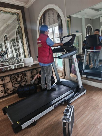 ช่างซ่อมลู่วิ่งไฟฟ้าFitlux585 ช่างซ่อมลู่วิ่งไฟฟ้าคู้บอน​ ซ่อมได้ทุกรุ่น​ ทุกยี่ห้อ​ ทุกอาการบริการถึงบ้านท่านทั่วไทย รูปที่ 3