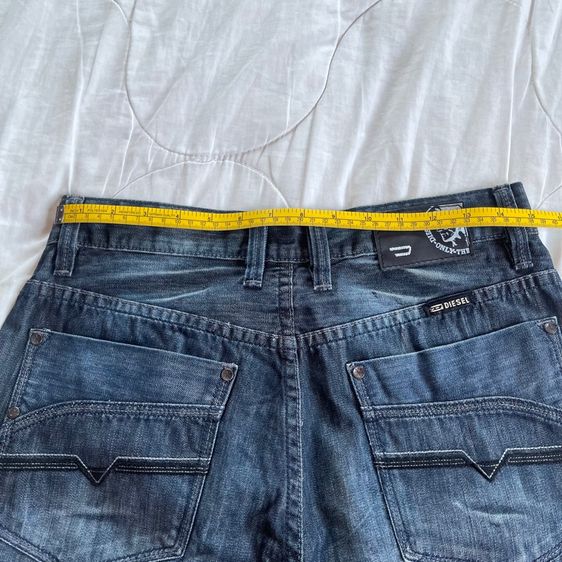 กางเกงยีนส์ Diesel รูปที่ 8