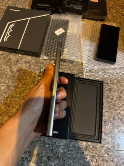 ขายๆๆSamsungS24Ultraสีใหม่หายากTitanuim VioletและGray 256กิ๊กมีกล่องอีมี่ตรงสูนTrueใช้งานดีไร้รอยใดๆติดกันรอยทัังเครื่องถูกๆมากกกๆ รูปที่ 12