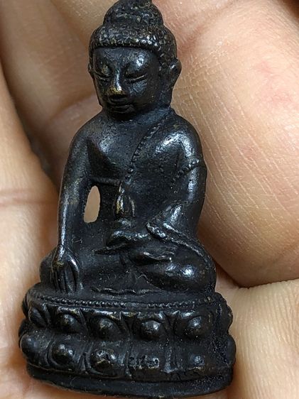 พระกริ่งหลวงปู่โต๊ะโค๊ต ต นะ ต ผิวหิ้งเดิมๆพระเหมาๆบ้านๆ พระคนแก่เก่าๆเก็บ ทิ้งใว้ก่อนจากไป 081-3330446 L.tonyabu 