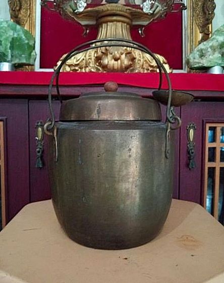 หม้อต้มสมุนไพรเก่าโบราณอายุเป็นร้อยปีสภาพเยี่ยมครบชุด