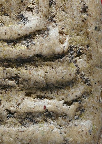 พระบ้าน สภาพใช้ พระสมเด็จวัดระฆัง พิมพ์ใหญ่ มีมวลสาร คราบทองประปราย เก่าจัด รูปที่ 16