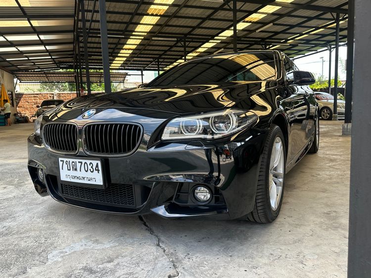 BMW Series 5 2015 525d Sedan ดีเซล ไม่ติดแก๊ส เกียร์อัตโนมัติ ดำ รูปที่ 3