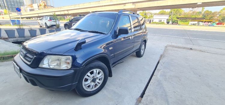 รถ Honda CR-V 2.0 E 4WD สี น้ำเงิน