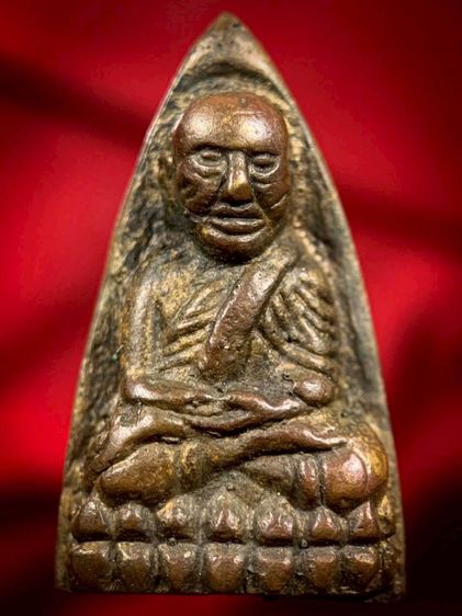 พระเก่าให้เช่าค่ะ 