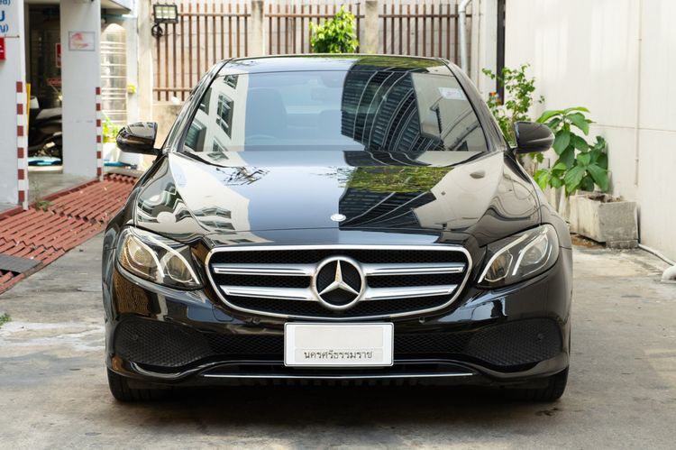 Mercedes-Benz E-Class 2017 E220 Sedan ดีเซล ไม่ติดแก๊ส เกียร์อัตโนมัติ ดำ รูปที่ 3
