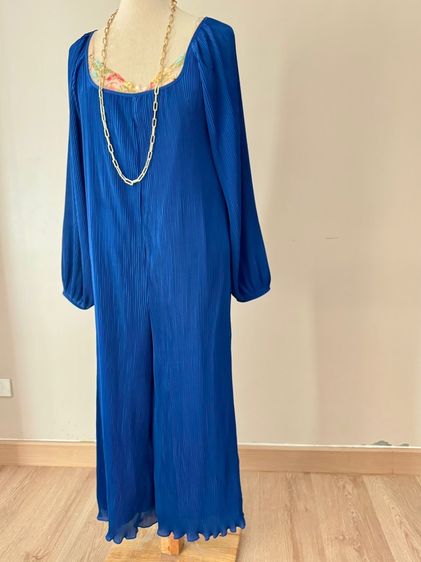 Pleat Jumpsuit with gold chain accessories full body size L Lyn Around รูปที่ 2