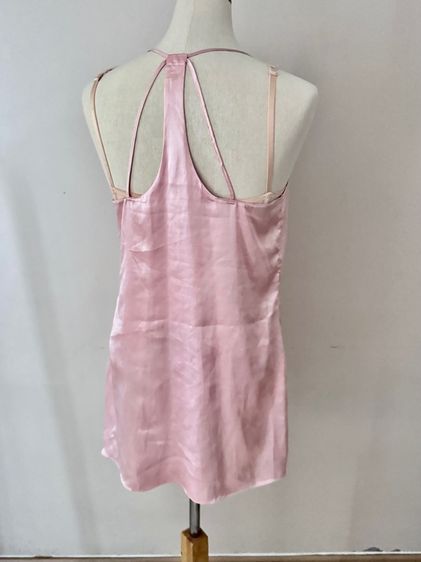 เดรสสายเดี่ยวคอวีสีชมพูผ้าซาติน One Size รูปที่ 17