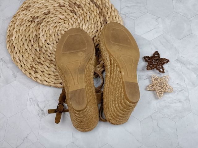 Claeanor แท้มือสอง รูปที่ 4