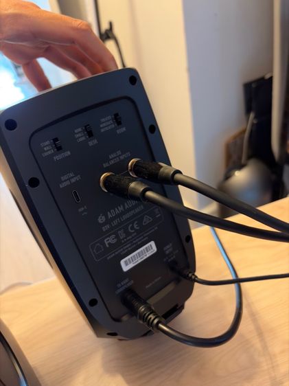 ลำโพง Morniter ADAM AUDIO D3V รูปที่ 8