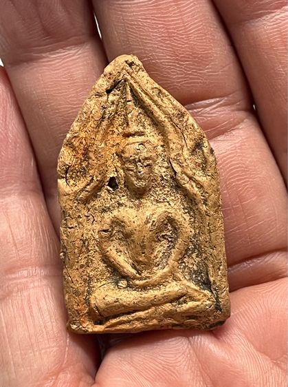 พระเนื้อดินกำแพง รูปที่ 9