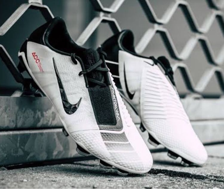 ไม่ระบุ ขาว รองเท้าฟุตบอล NIKE PHANTOM VENOM ELITE FG FUTURE DNAoWHITE BLACKoLIMITED EDITION