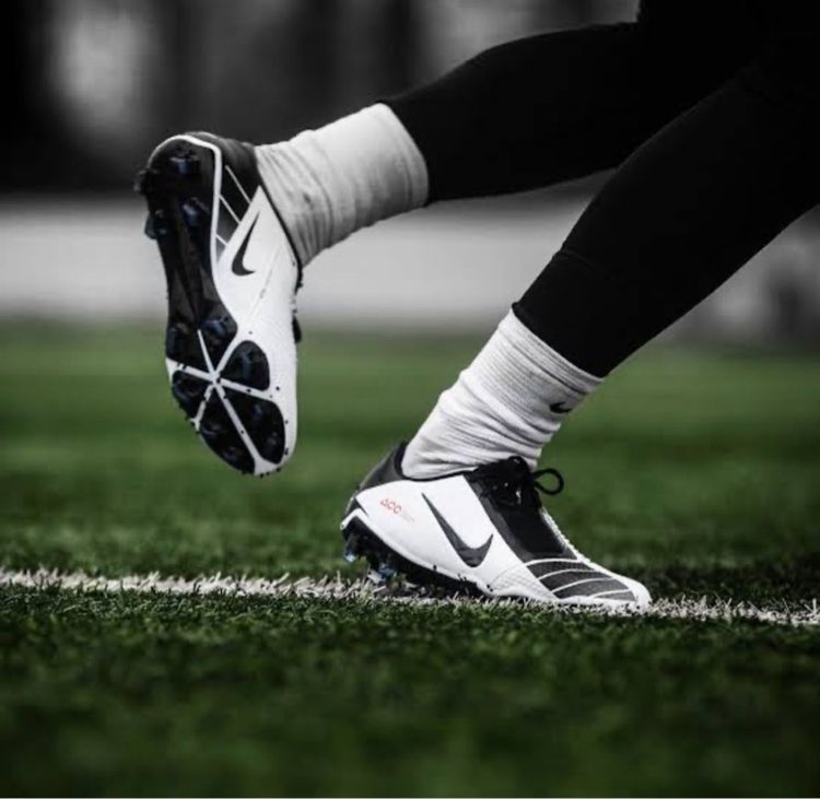 NIKE PHANTOM VENOM ELITE FG FUTURE DNAoWHITE BLACKoLIMITED EDITION รูปที่ 4