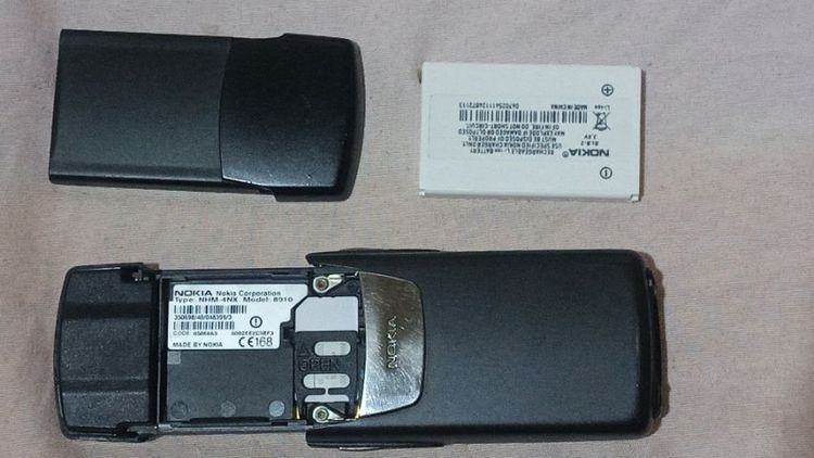 NoKia 8910 titanium รูปที่ 13