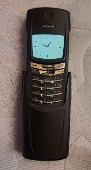 NoKia 8910 titanium รูปที่ 2