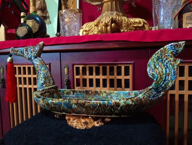 เรือหงส์กระเบื้องเคลือบเบญจรงค์ขนาดใหญ่เก่าโบราณสภาพเยี่ยม รูปที่ 10