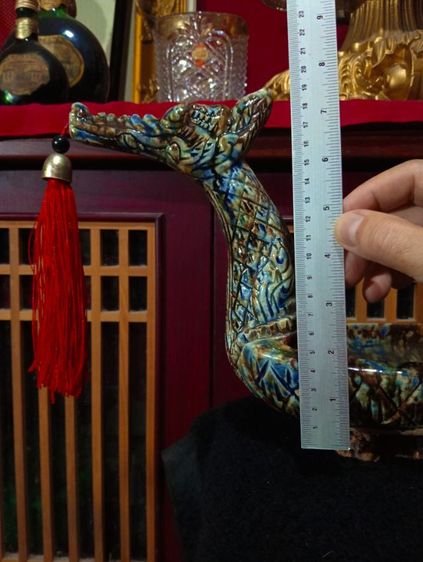 เรือหงส์กระเบื้องเคลือบเบญจรงค์ขนาดใหญ่เก่าโบราณสภาพเยี่ยม รูปที่ 16