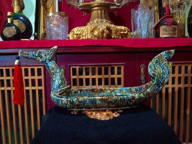 เรือหงส์กระเบื้องเคลือบเบญจรงค์ขนาดใหญ่เก่าโบราณสภาพเยี่ยม