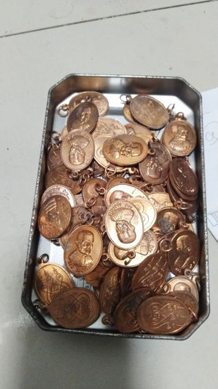 พระเหรียญ รูปที่ 2