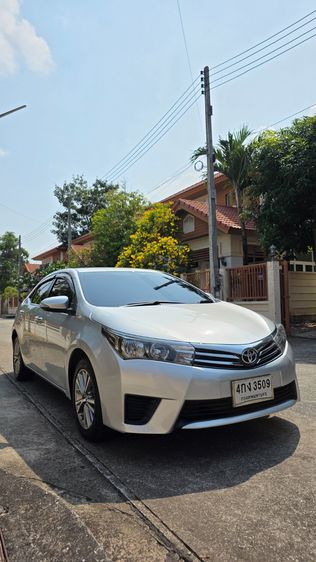 Toyota Altis 2015 1.6 G Sedan เบนซิน ไม่ติดแก๊ส เกียร์อัตโนมัติ บรอนซ์เงิน รูปที่ 2
