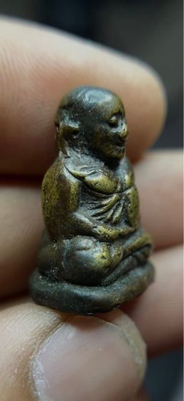 รูปหล่อหลวงพ่อเงินพิมพ์ขี้ตา รูปที่ 3