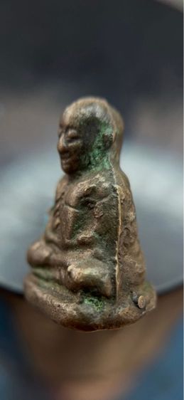 รูปหล่อหลวงพ่อเงินพิมพ์ขี้ตา รูปที่ 4