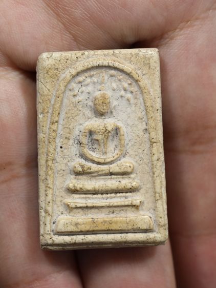 รหัส 443 - พระสมเด็จพิมพ์ปรกโพธิ์ วัดระฆังโฆสิตาราม สภาพสวยสมบูรณ์ มวลสารชัดเจน รับประกันตรงปกตามรูปภาพค่ะ จากหีบโบราณ” โทร 0933253888 รูปที่ 5