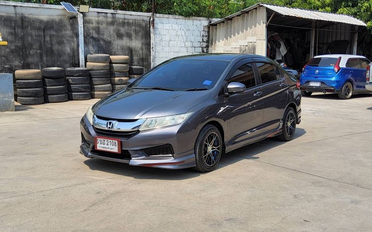 รถ Honda City 1.5 V สี เทา