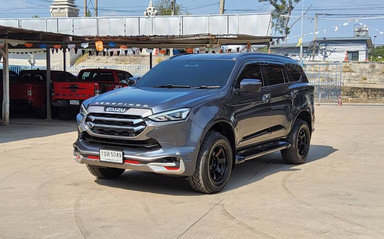 รถ Isuzu MU-X 3.0 Ultimate AT 2WD สี เทา