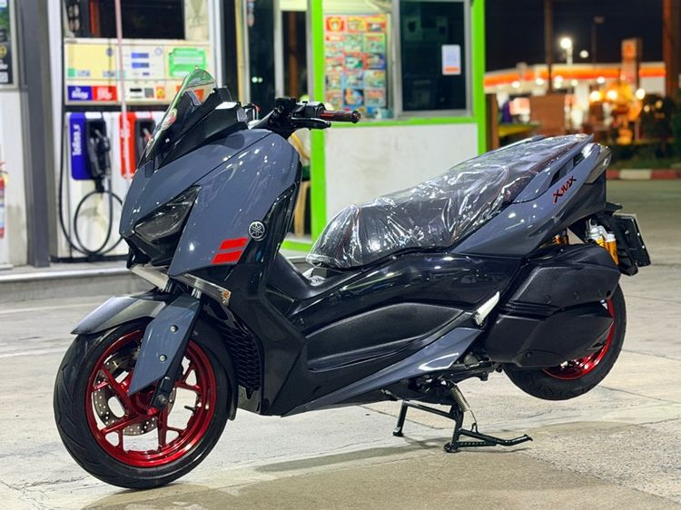 xmax300 รูปที่ 2