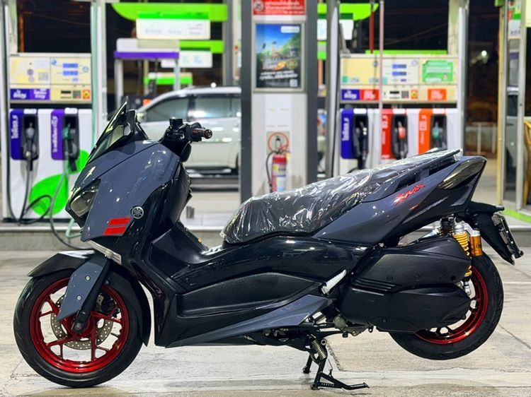 xmax300 รูปที่ 11