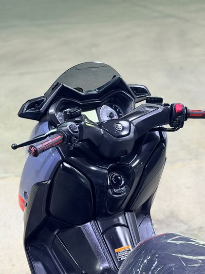 xmax300 รูปที่ 12