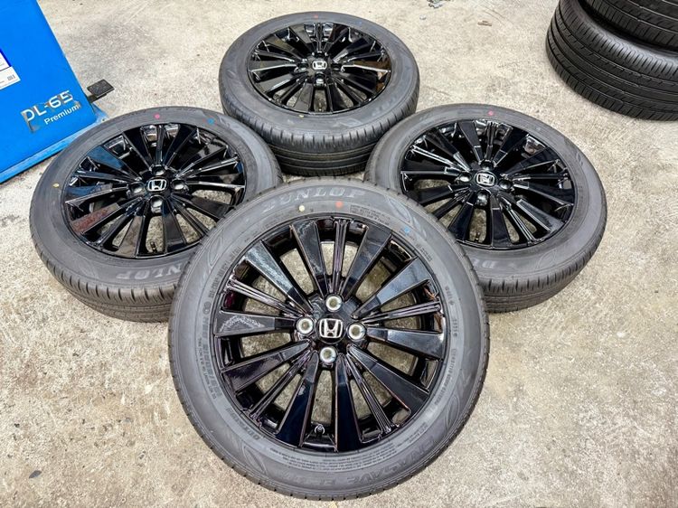 ล้อแม็ก HONDA CITY EHEV RS ขอบ 16” ถอดป้ายแดง ยาง DUNLOP 185-60R16 ปี 25 สีเส้นตุ่มหน้ายางยังอยู่ครบ รูปที่ 3