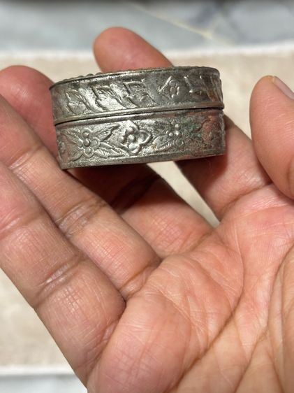 ตลับวินเทจโบราณ รูปที่ 2