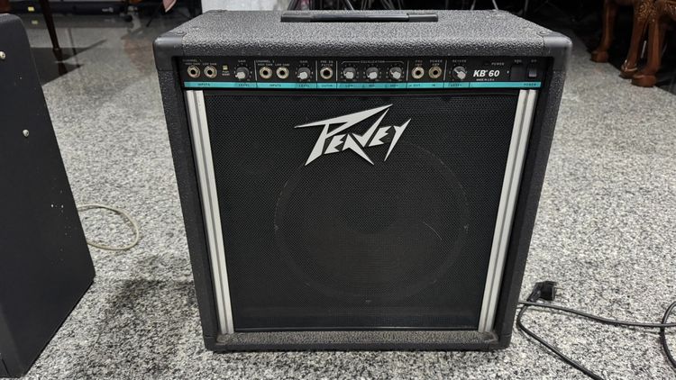 Amp Peavey KB60