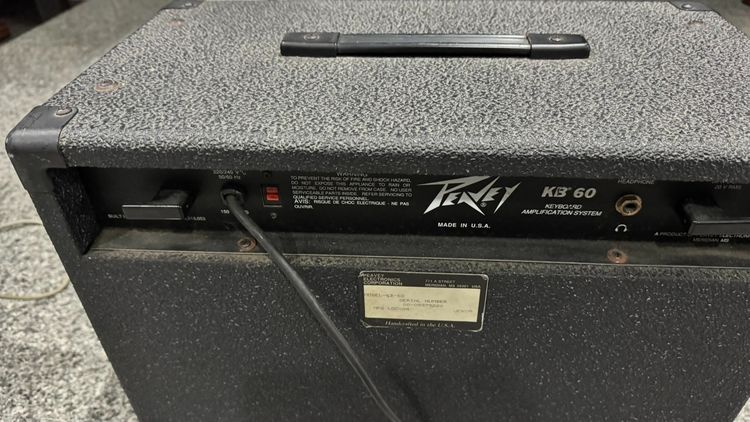 Amp Peavey KB60 รูปที่ 4