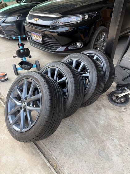  ล้อแม็กแท้ ขอบ 17 “ LEXUS IS250 MC 2012 พร้อมยาง  Falken ปี 2024 ให้ได้อีกนาน สอบถามได้ครับ