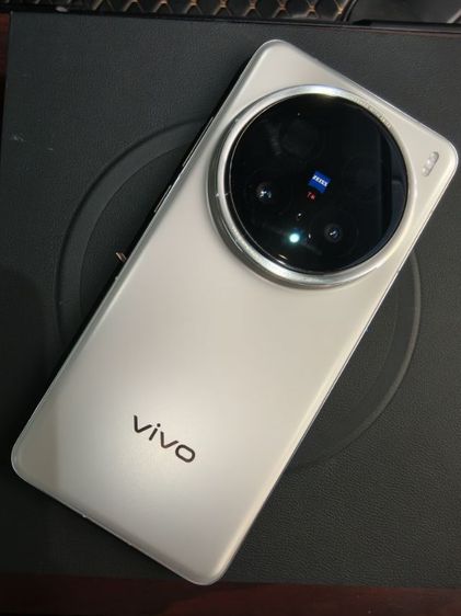สวยๆๆ เครื่อง VIVO X200 Pro สภาพดีมาก หมดประกัน 26-6-27 รูปที่ 3